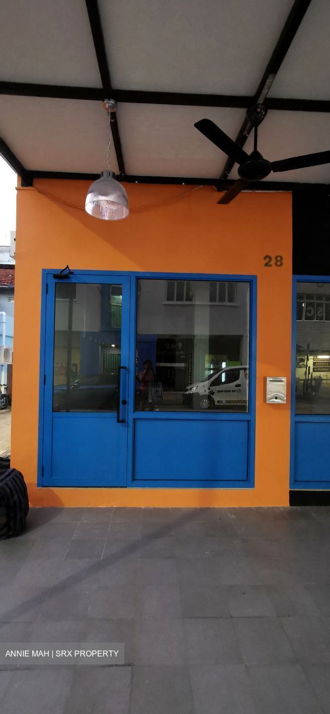 Lorong 13 Geylang (D14), Shop House #437099661